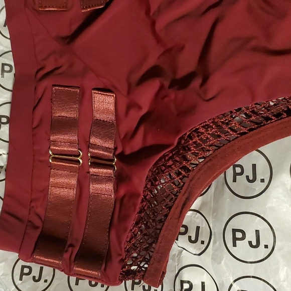 Tatiana Activewear by PoleJunkie NWT - Picture 4 of 6